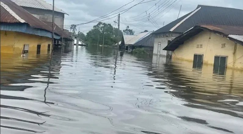 Lagos Orders Residents In Flood-Prone Areas To Relocate As NiHSA Alert Covers 15 States